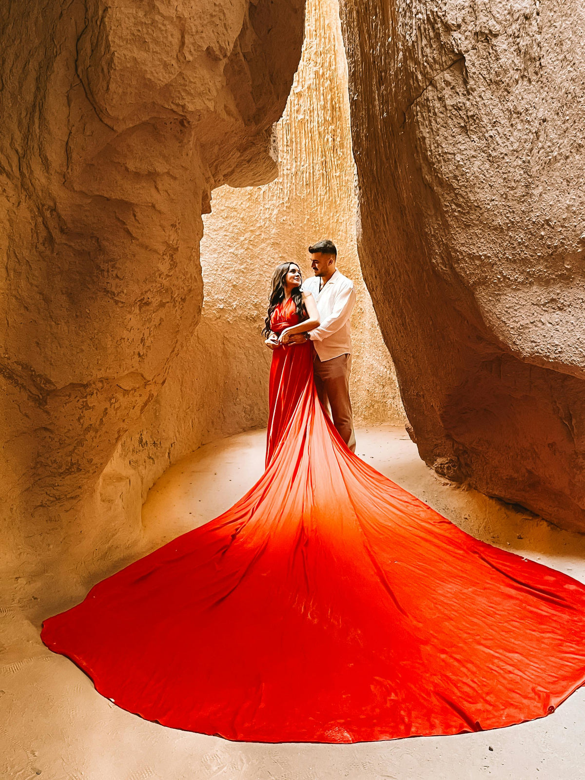 10 Unique 5th Anniversary Gift Ideas for 2025: Celebrating Your Wedding Goals