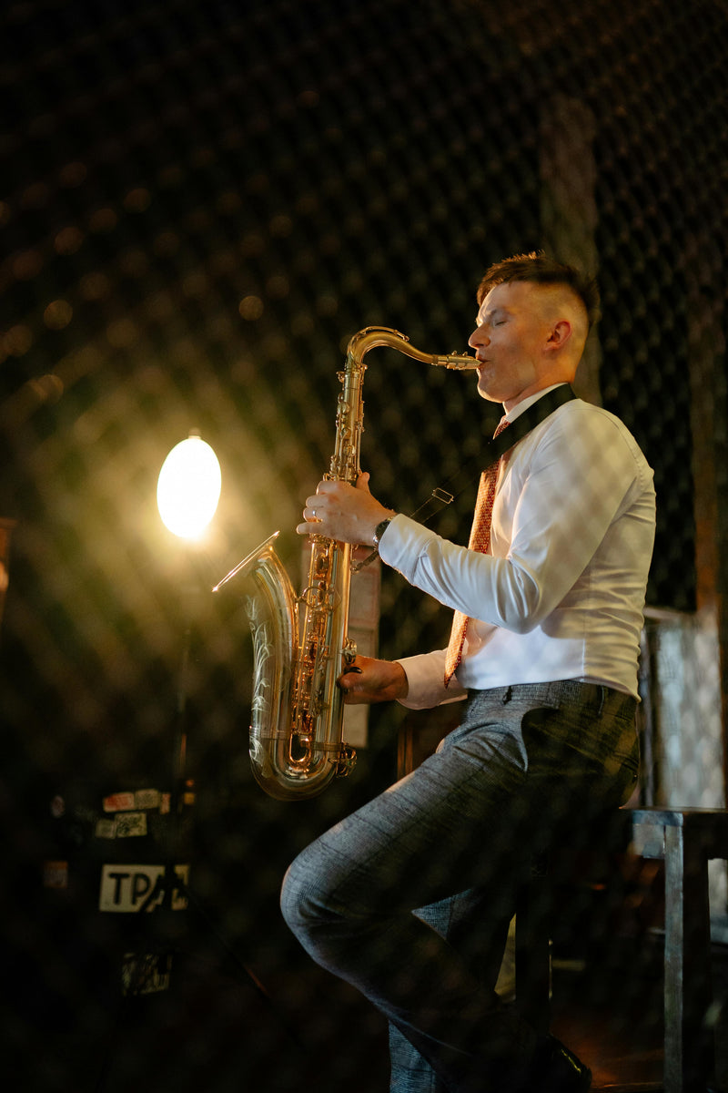 The Perfect Father's Day Gift: 3D Engraved Crystal Musical Instruments for Music-Loving Dads
