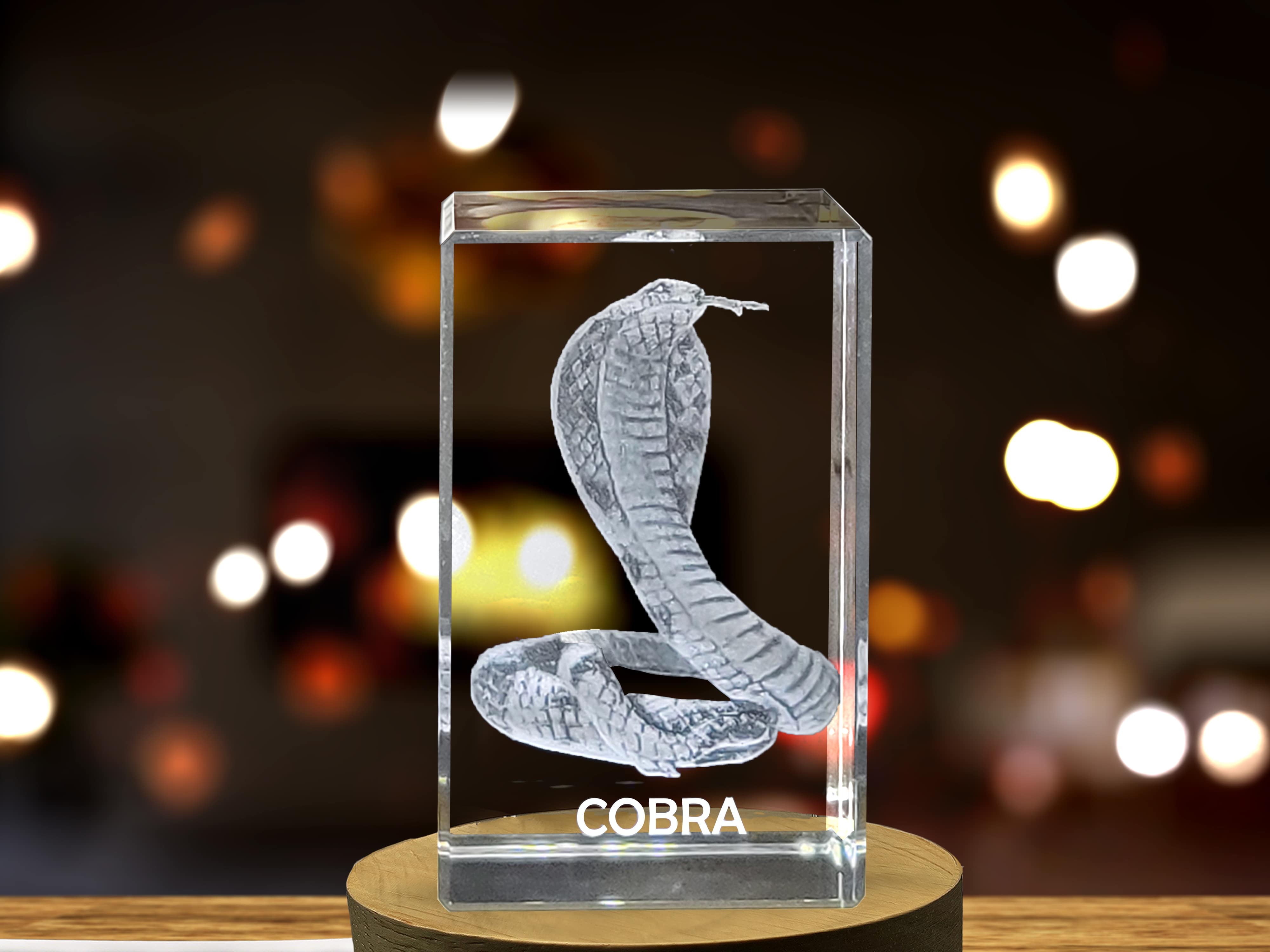 Mesmerizing 3D Engraved Crystal of a Majestic Cobra - Perfect for Snake Enthusiasts and Wildlife Lovers A&B Crystal Collection