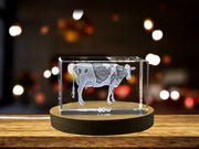 Élégant cristal gravé 3D d'une vache gracieux - parfait pour la décoration de la ferme et les amateurs de bétail