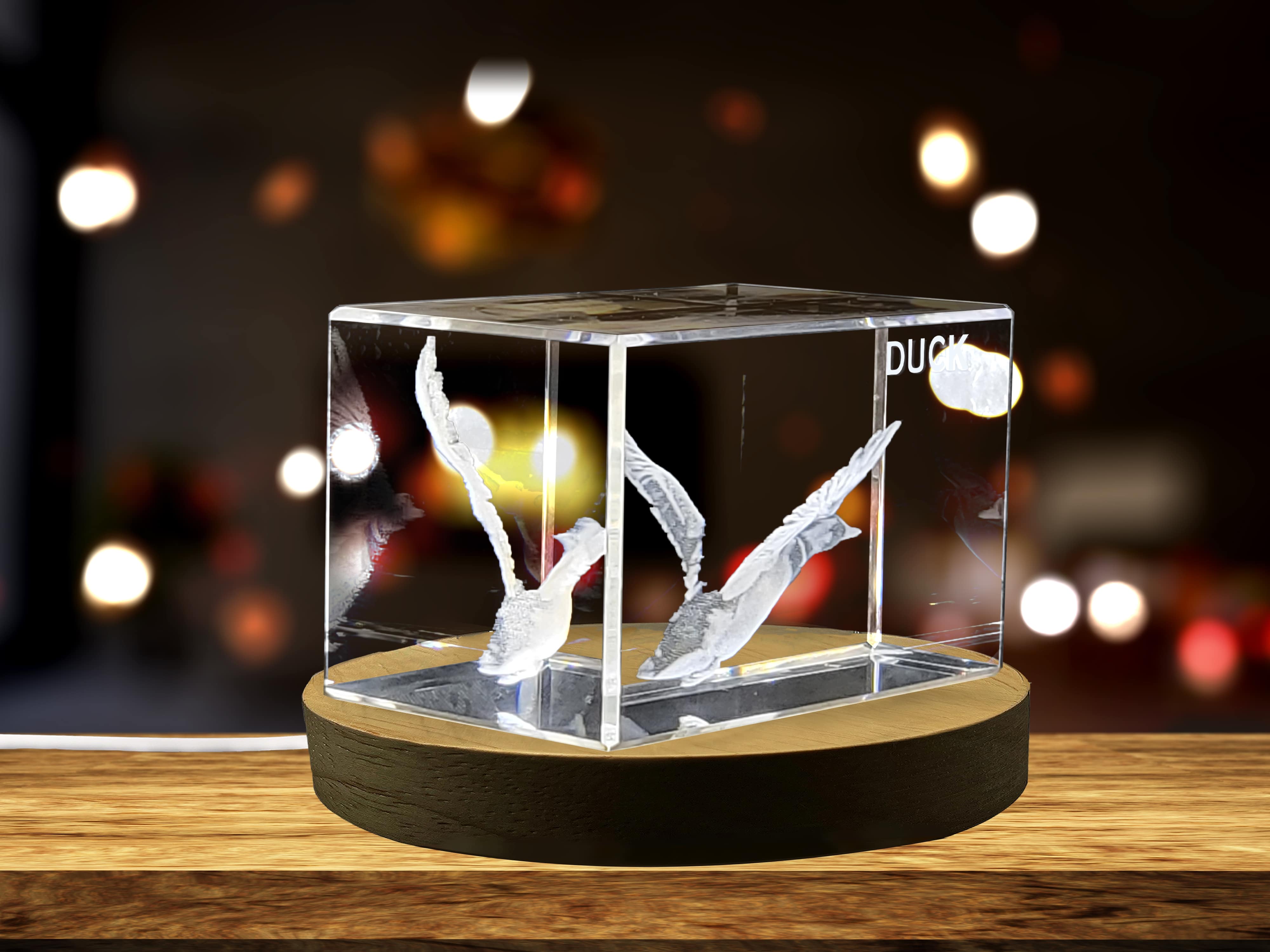Beautiful 3D Engraved Crystal of a Majestic Duck - Perfect for Bird Lovers and Nature Enthusiasts A&B Crystal Collection