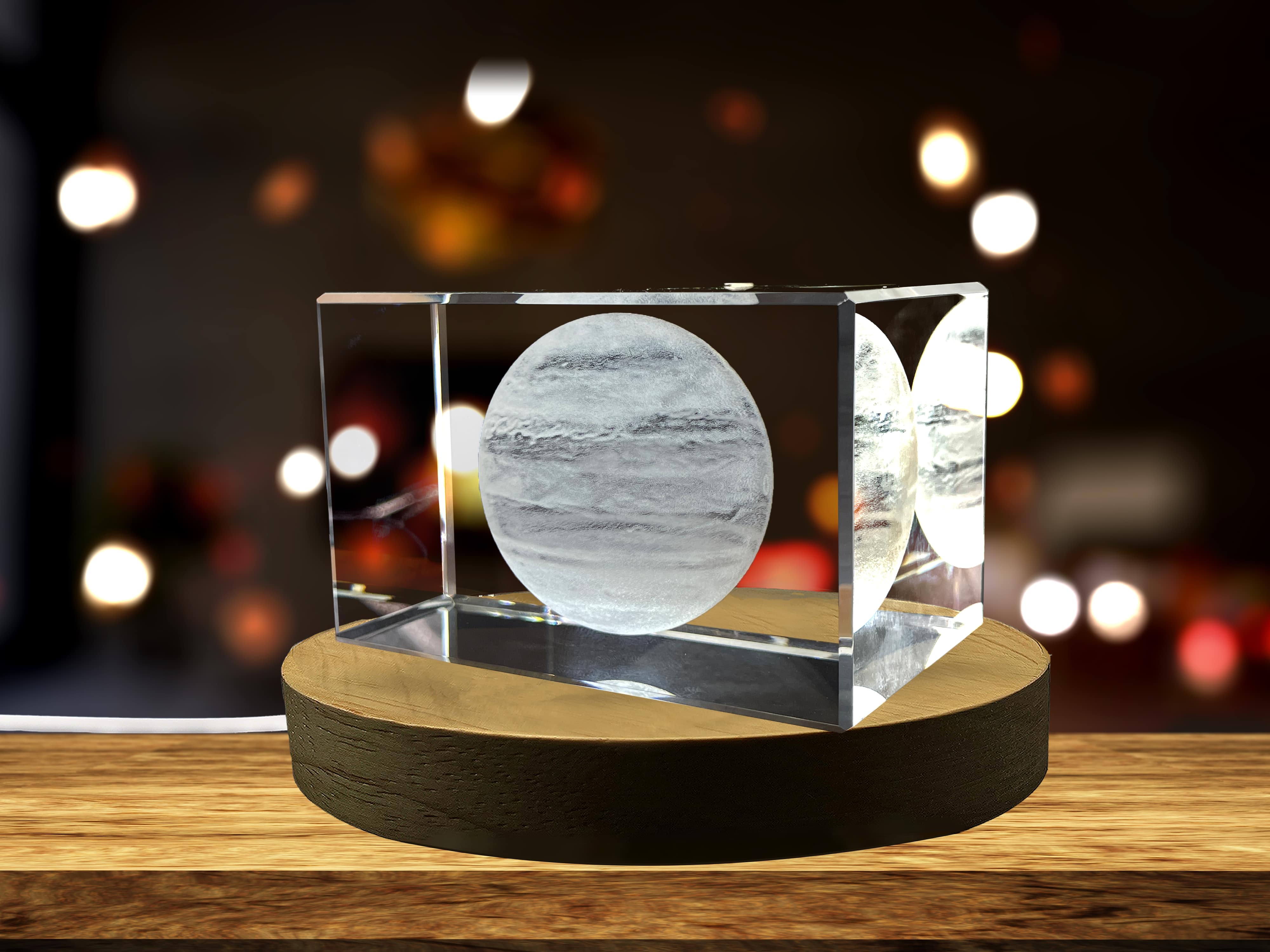Jupiter 3D Engraved Crystal Novelty Decor A&B Crystal Collection