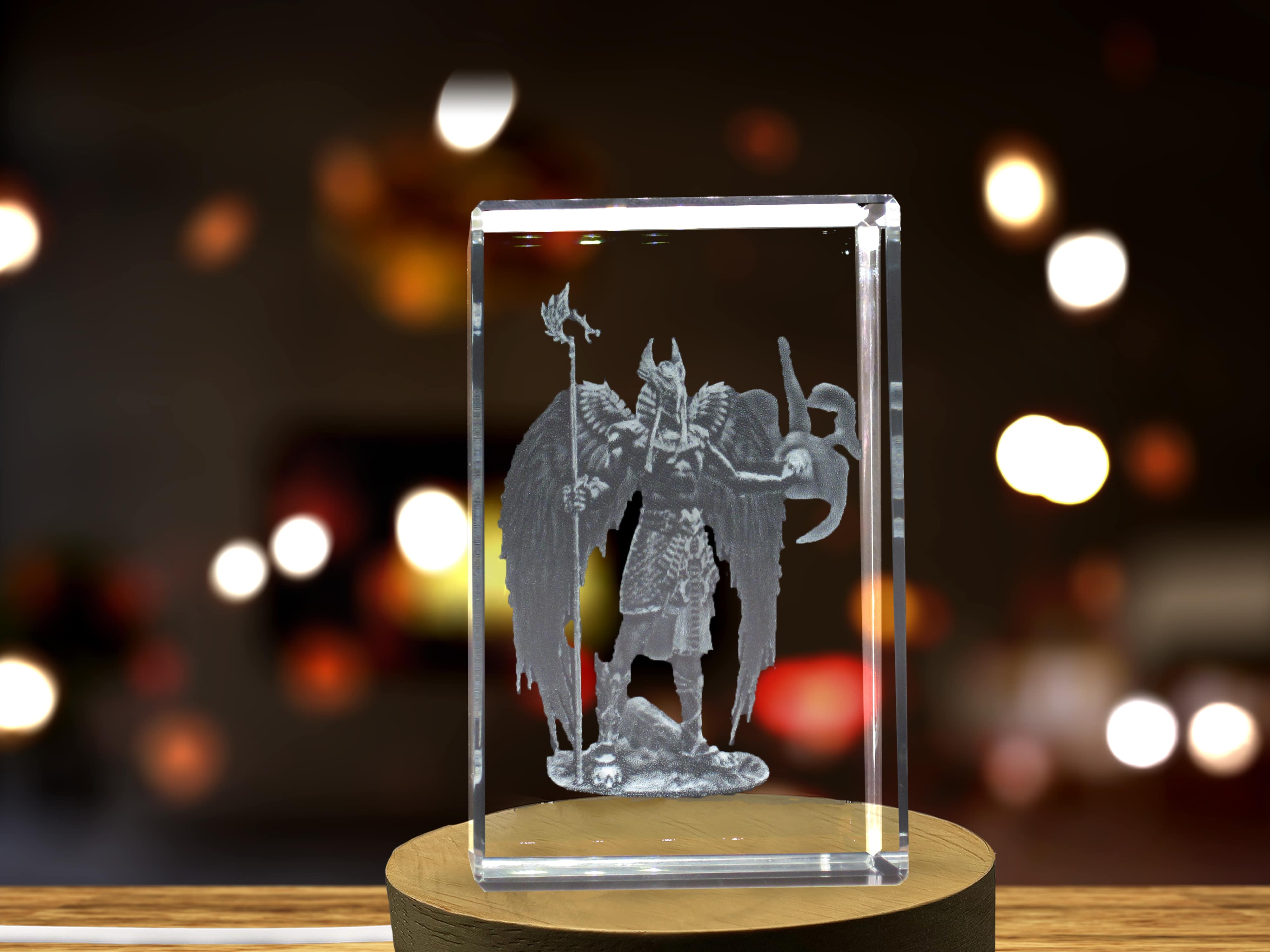 Horus 3D Engraved Crystal 3D Engraved Crystal Keepsake/Gift/Decor/Collectible/Souvenir A&B Crystal Collection