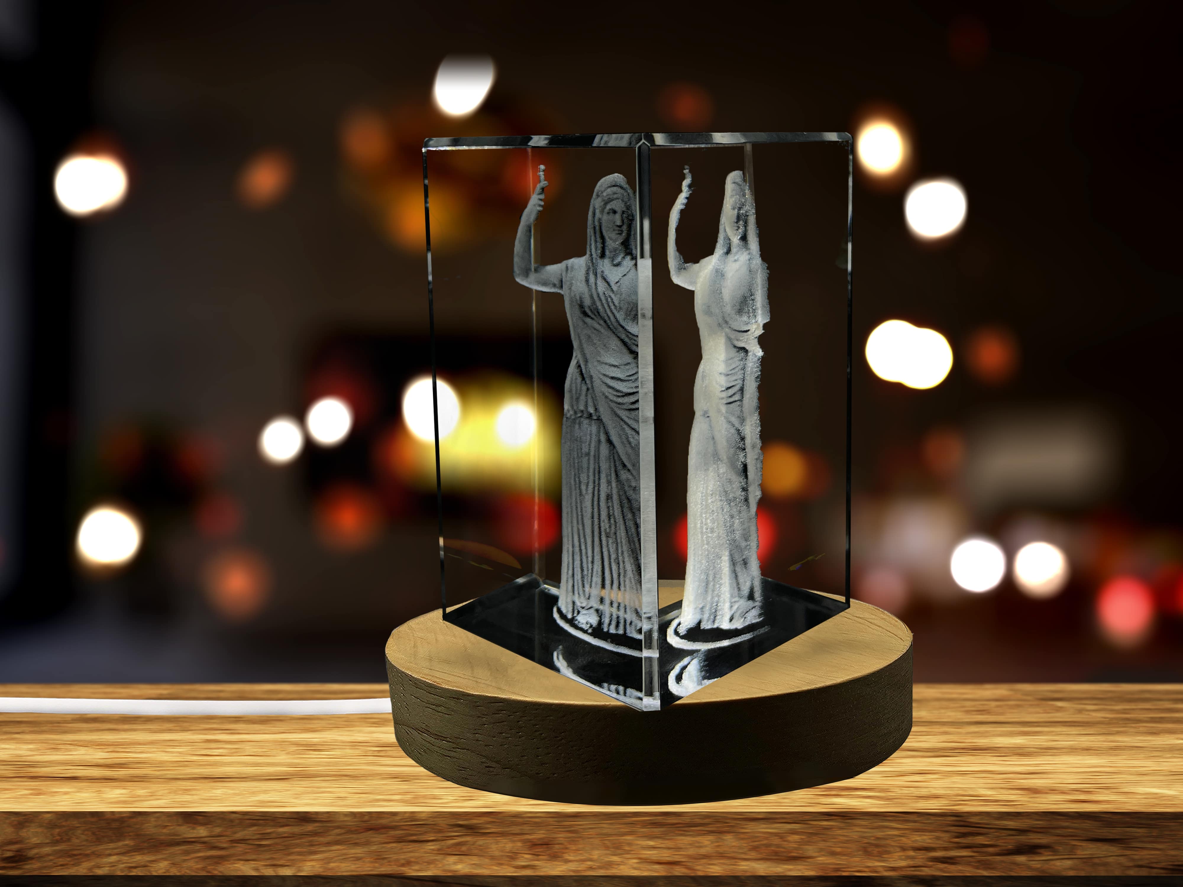 Hera 3D Engraved Crystal Keepsake/Gift/Decor/Collectible/Souvenir A&B Crystal Collection